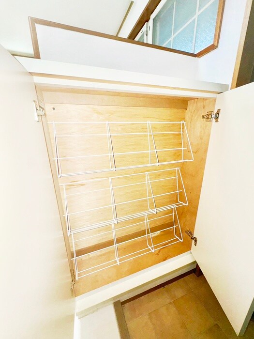 物件内観写真19　(靴箱)