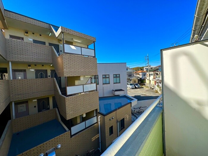 物件内観写真22　(室内からの展望)