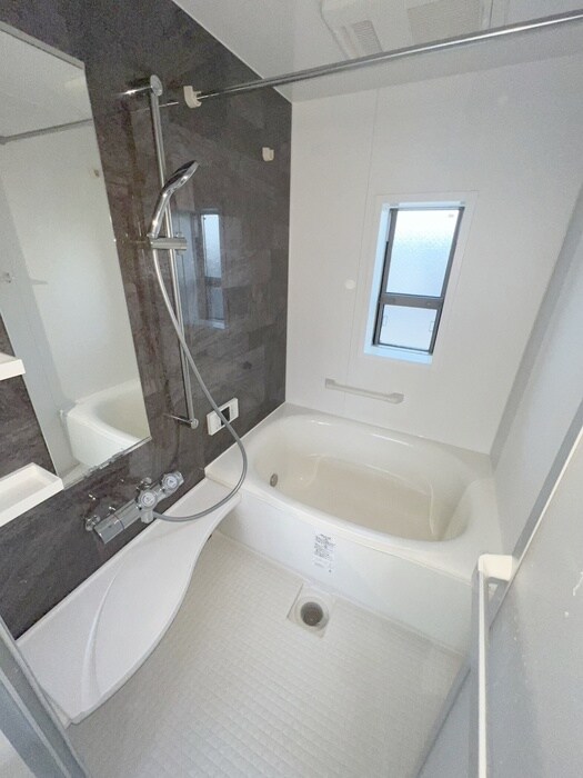 物件内観写真12　(バス／シャワールーム等)