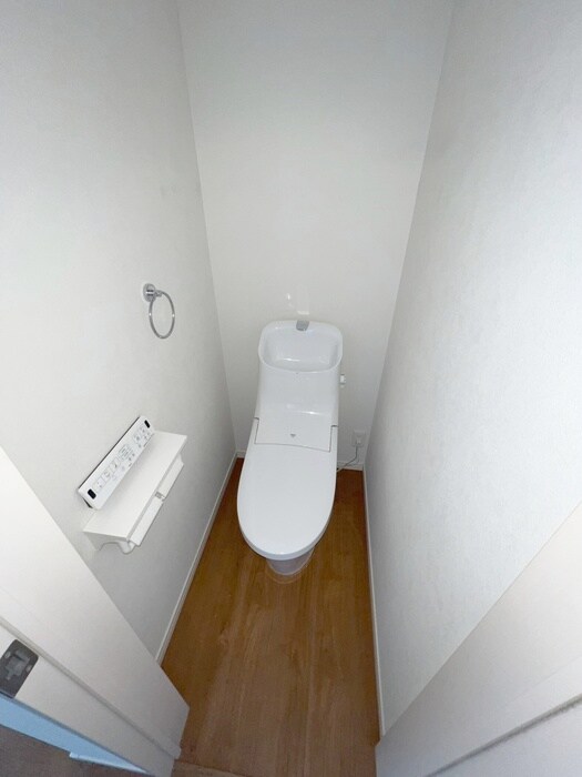 物件内観写真13　(トイレ)