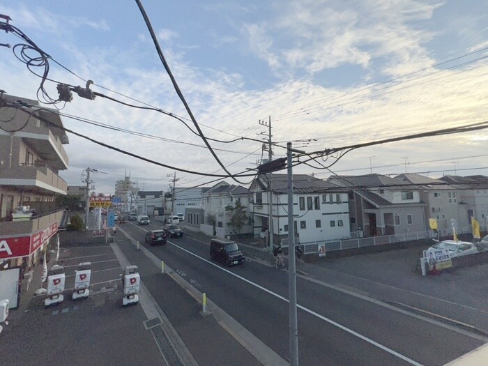 物件内観写真16　(室内からの展望)