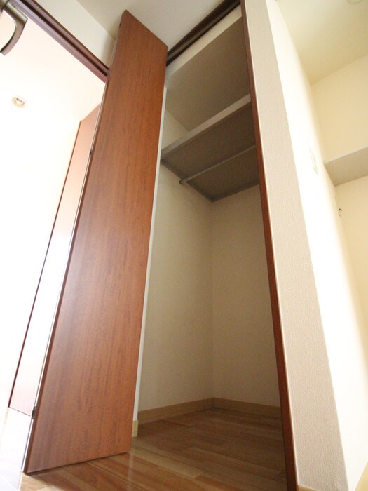 物件内観写真19　(収納)