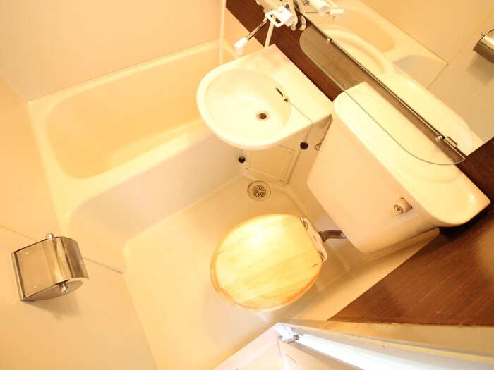 物件内観写真11　(バス／シャワールーム等)