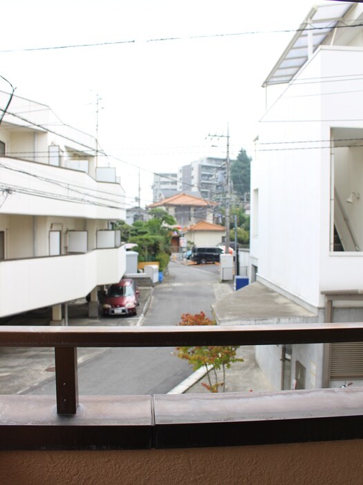 物件内観写真22　(室内からの展望)