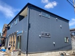 建築中