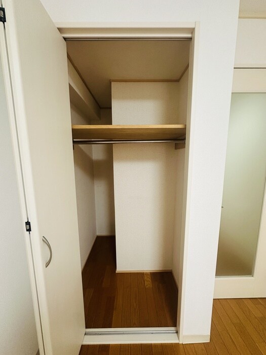 物件内観写真11　(収納)