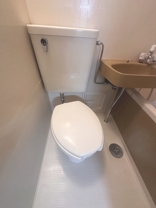 物件内観写真14　(トイレ)