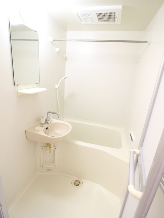 物件内観写真10　(バス／シャワールーム等)