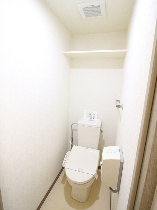 物件内観写真11　(トイレ)