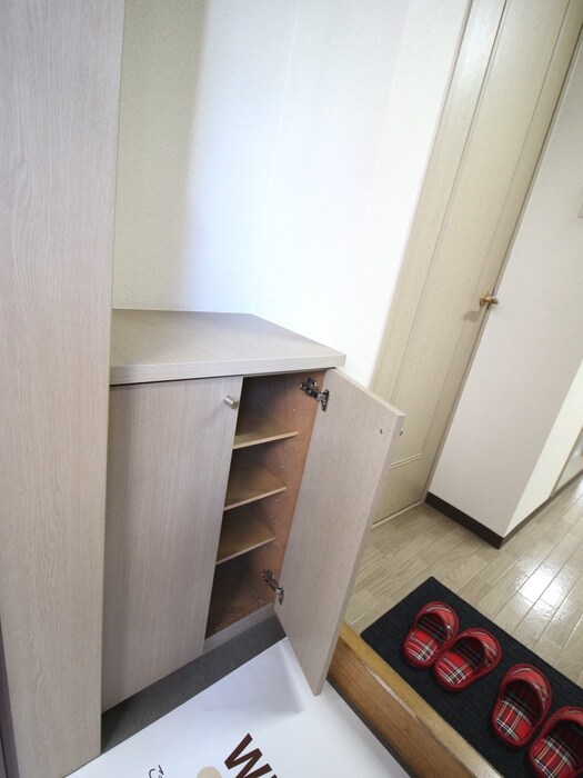 物件内観写真18　(靴箱)