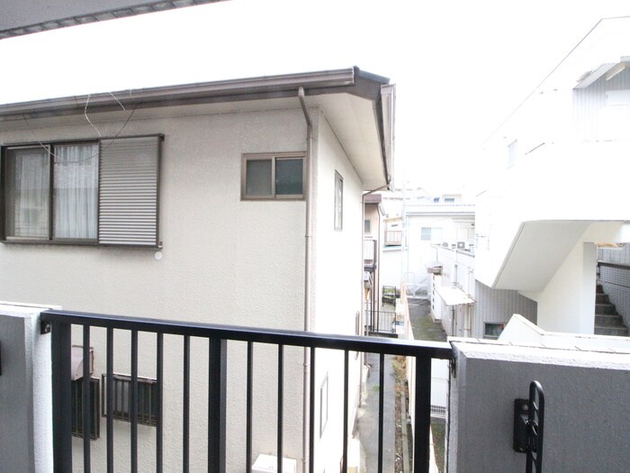 物件内観写真18　(室内からの展望)