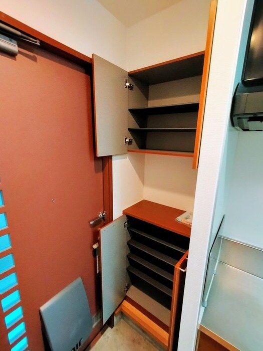 物件内観写真14　(靴箱)