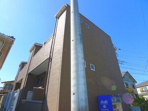 メゾンコンフォース外観写真