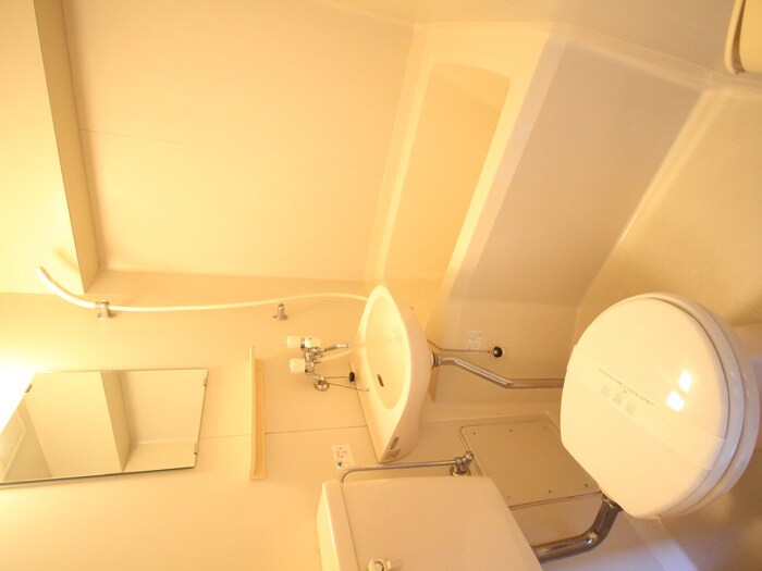 物件内観写真10　(トイレ)