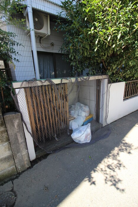 物件外観写真6　(周辺環境)