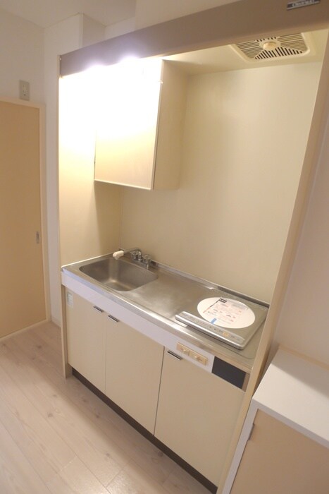 物件内観写真12　(廊下)