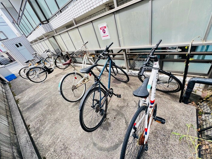 物件外観写真3　(建物設備)