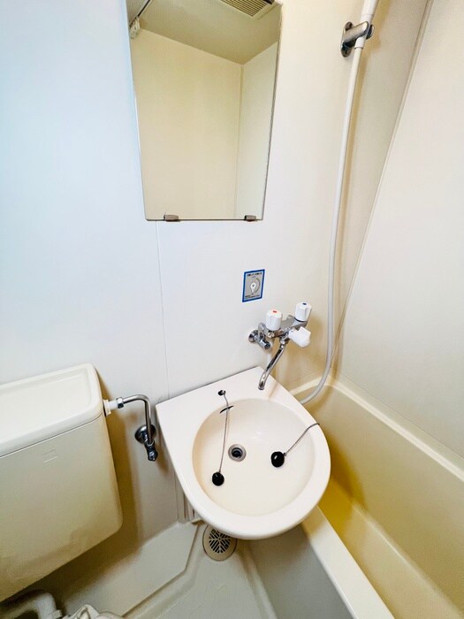 物件内観写真11　(洗面)