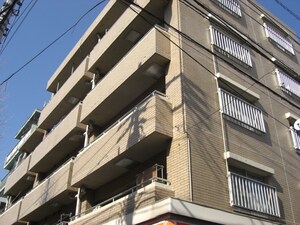大山マンション外観写真