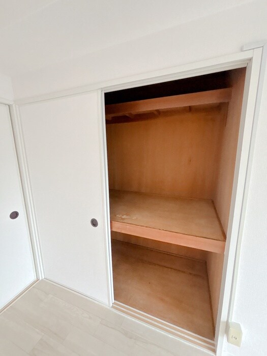 物件内観写真10　(収納)