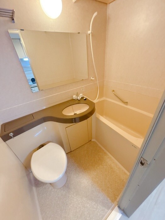 物件内観写真11　(バス／シャワールーム等)