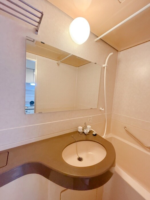 物件内観写真13　(洗面)