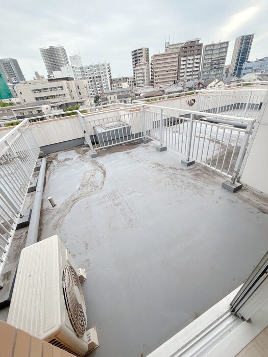 物件内観写真17　(ベランダ・バルコニー)