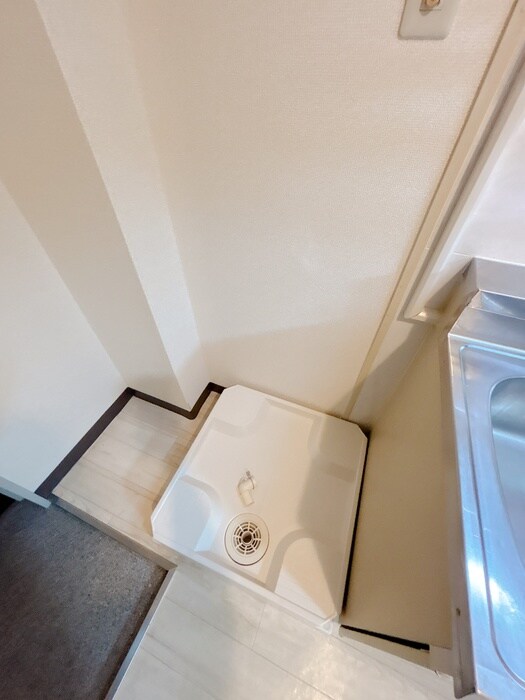 物件内観写真19　(洗濯機置場)