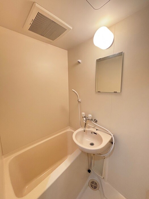 物件内観写真9　(バス／シャワールーム等)