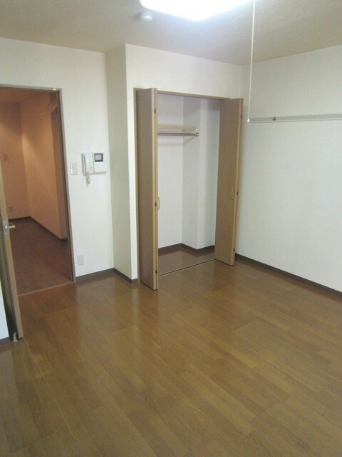 物件内観写真14　(収納)