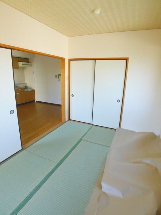 物件内観写真17　(居室)