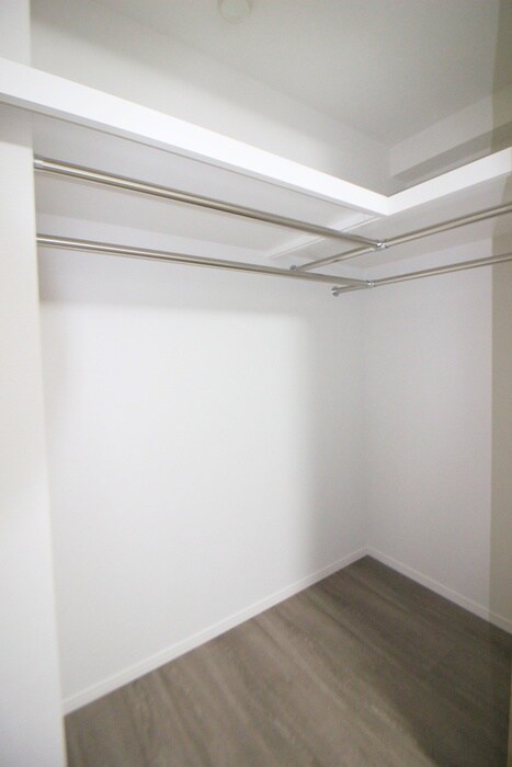 物件内観写真10　(収納)