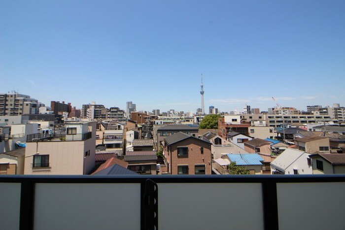 物件内観写真17　(室内からの展望)