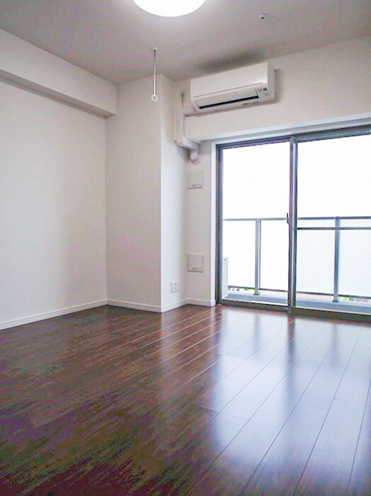 物件内観写真10　(室内からの展望)