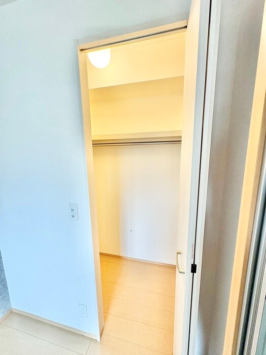 物件内観写真18　(収納)