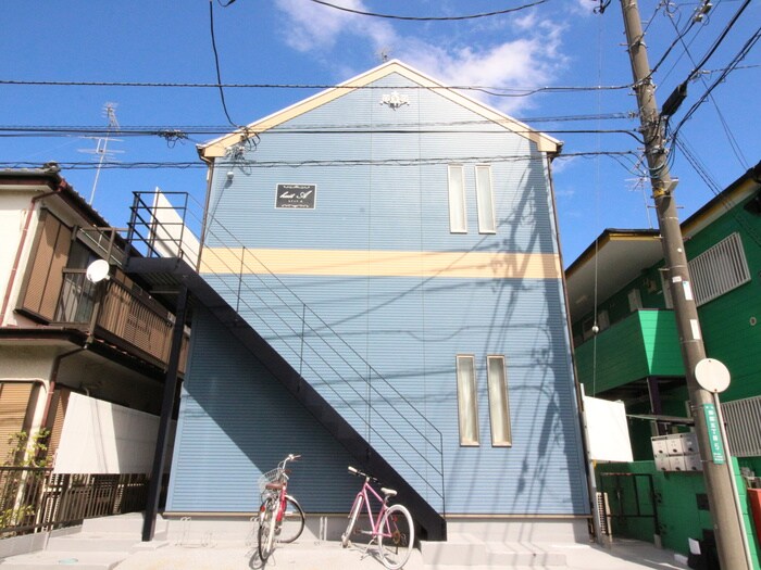 物件外観写真2　(外観写真)