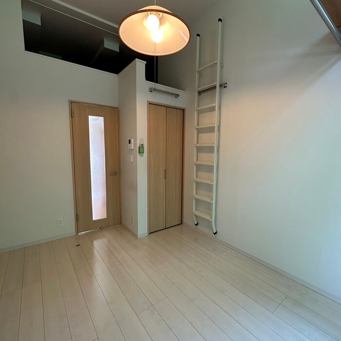 物件内観写真10　(居室)