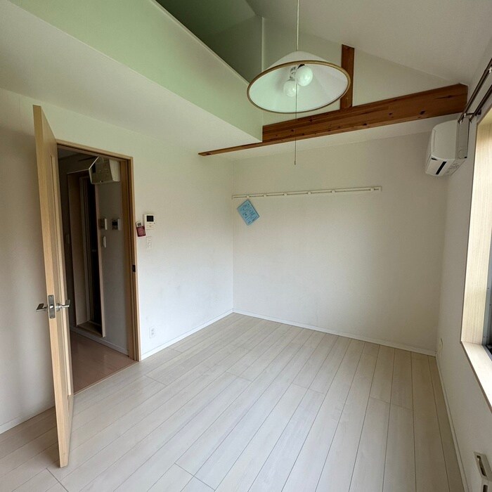 物件内観写真10　(居室)