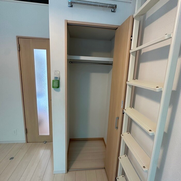 物件内観写真15　(収納)