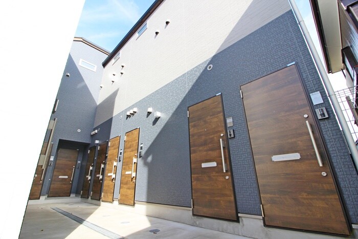 物件外観写真2　(外観写真)