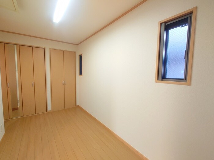 物件内観写真13　(収納)