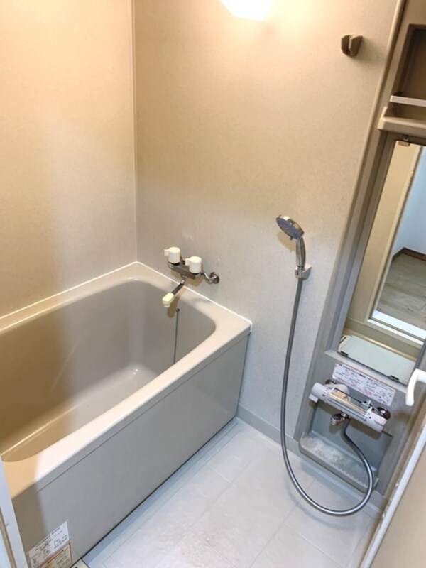 バス／シャワールーム等