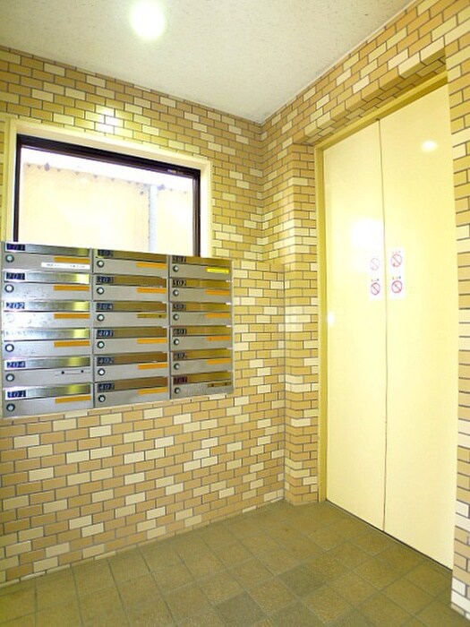 物件外観写真6　(建物設備)