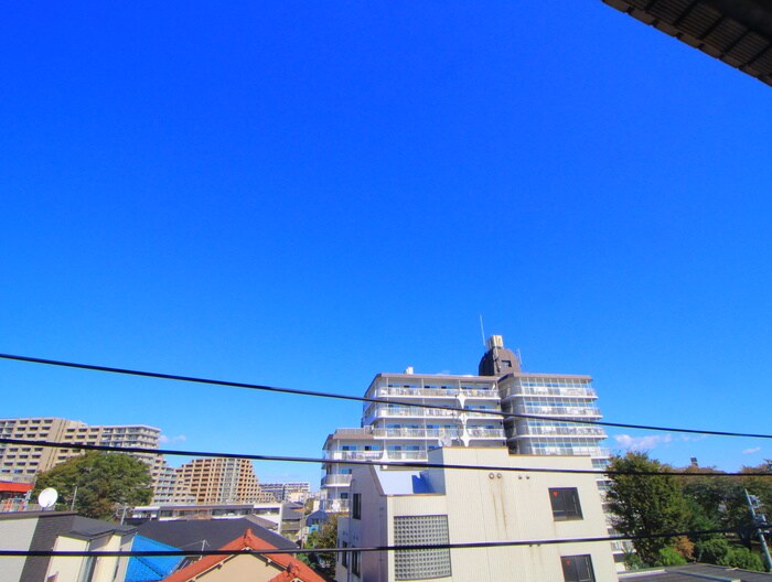 物件内観写真18　(室内からの展望)