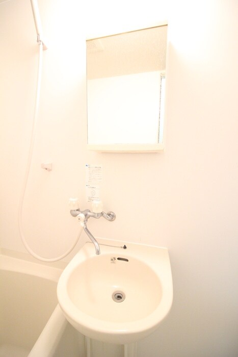 物件内観写真13　(洗面)