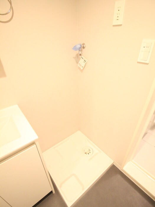 物件内観写真20　(洗濯機置場)