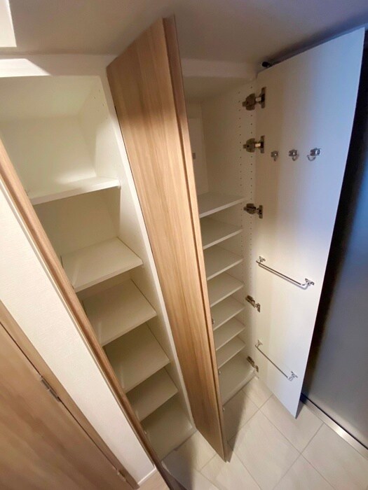 物件内観写真17　(靴箱)