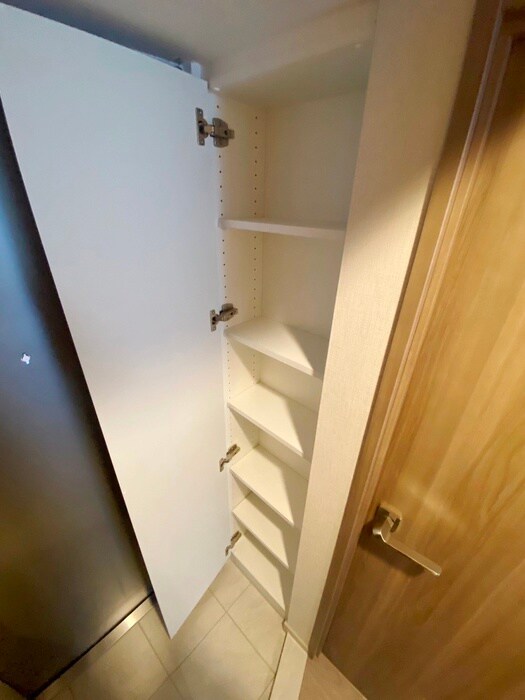 物件内観写真18　(靴箱)