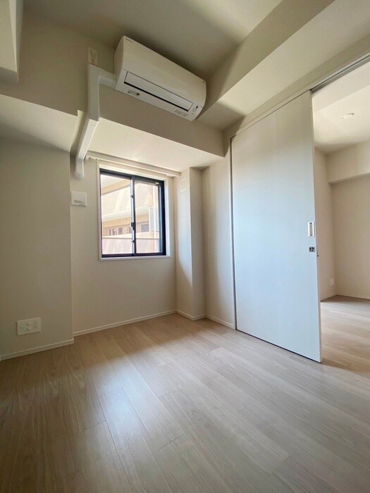 物件内観写真21　(居室)