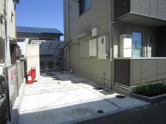 物件外観写真2　(外観写真)